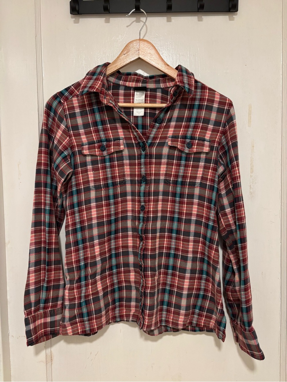 Patagonia Plaid Shirt in Red, Green and Cream